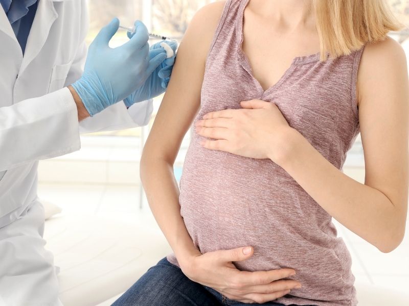 hamilelikte-yapilmamasi-gereken-asilar